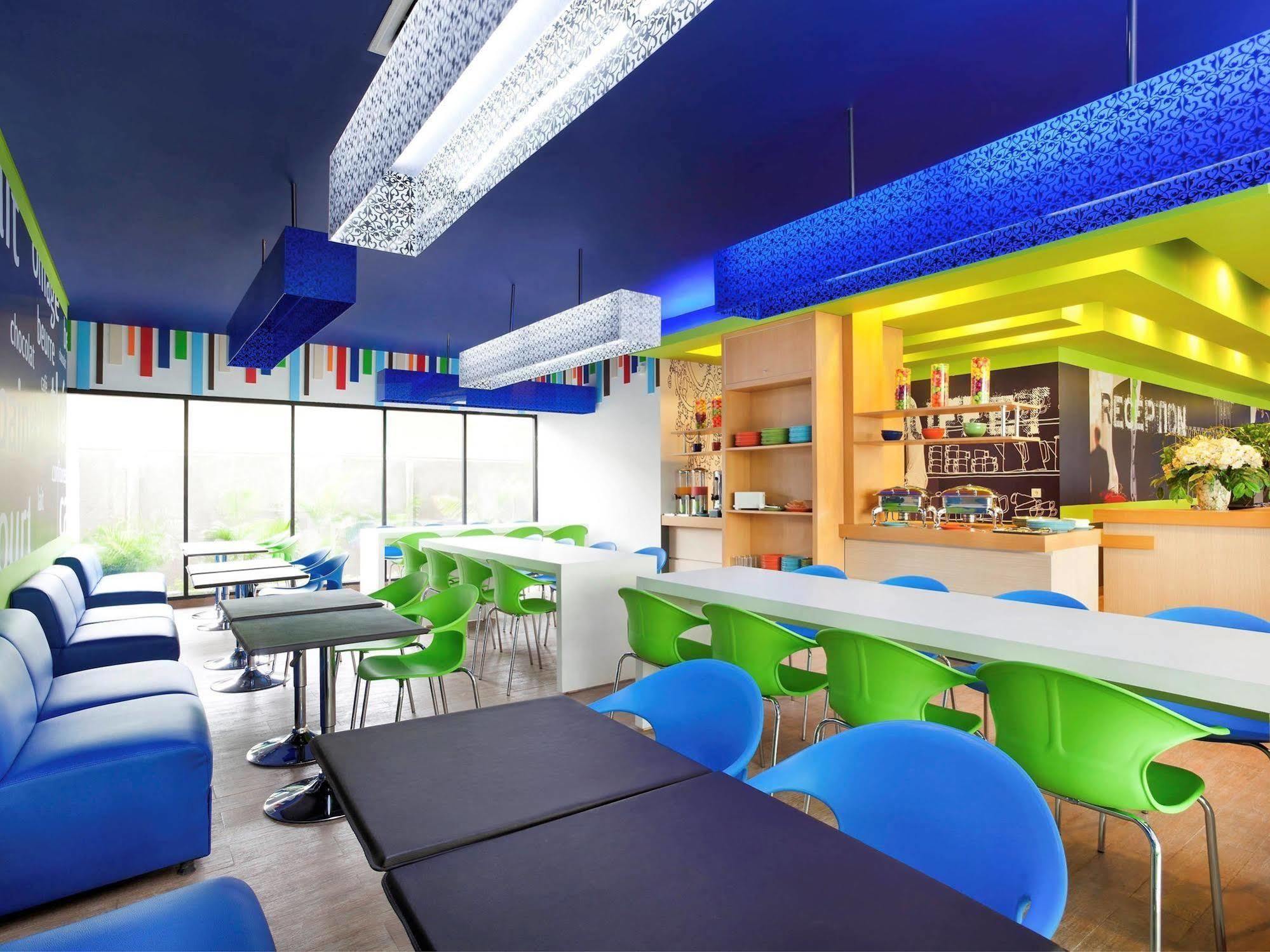 Ibis Budget Jakarta Daan Mogot Zewnętrze zdjęcie